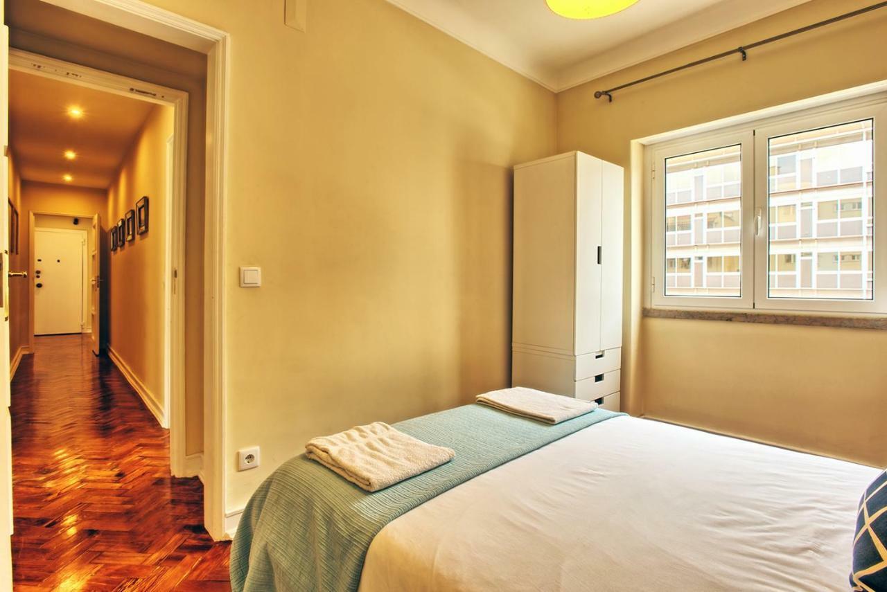 Almirante 3-Four Bedrooms Lisboa Exteriör bild