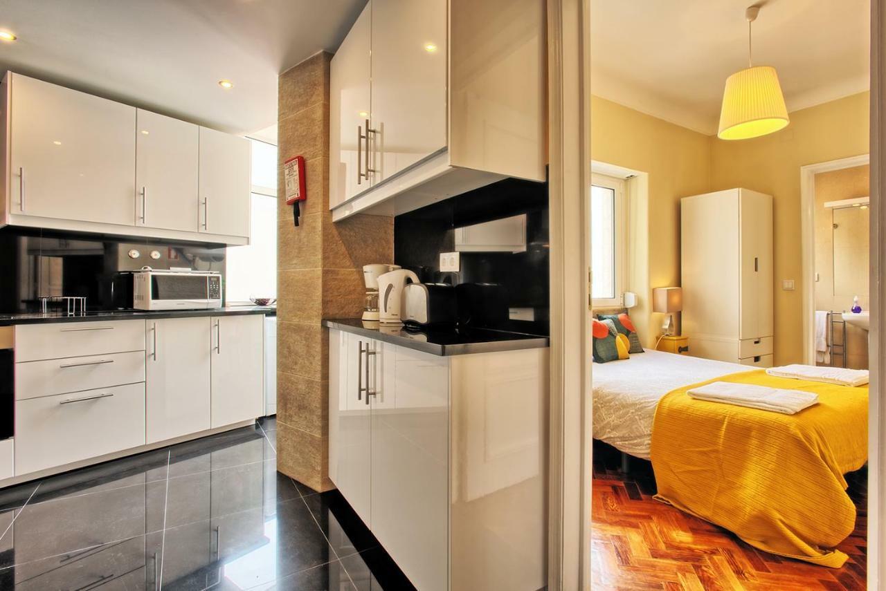 Almirante 3-Four Bedrooms Lisboa Exteriör bild
